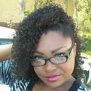 Meet your Posher, Tina